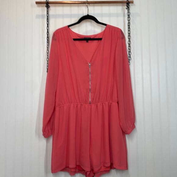 Express Pink V-Neck Zip Front Long Sleeves Romper Size XL - Picture 1 of 6